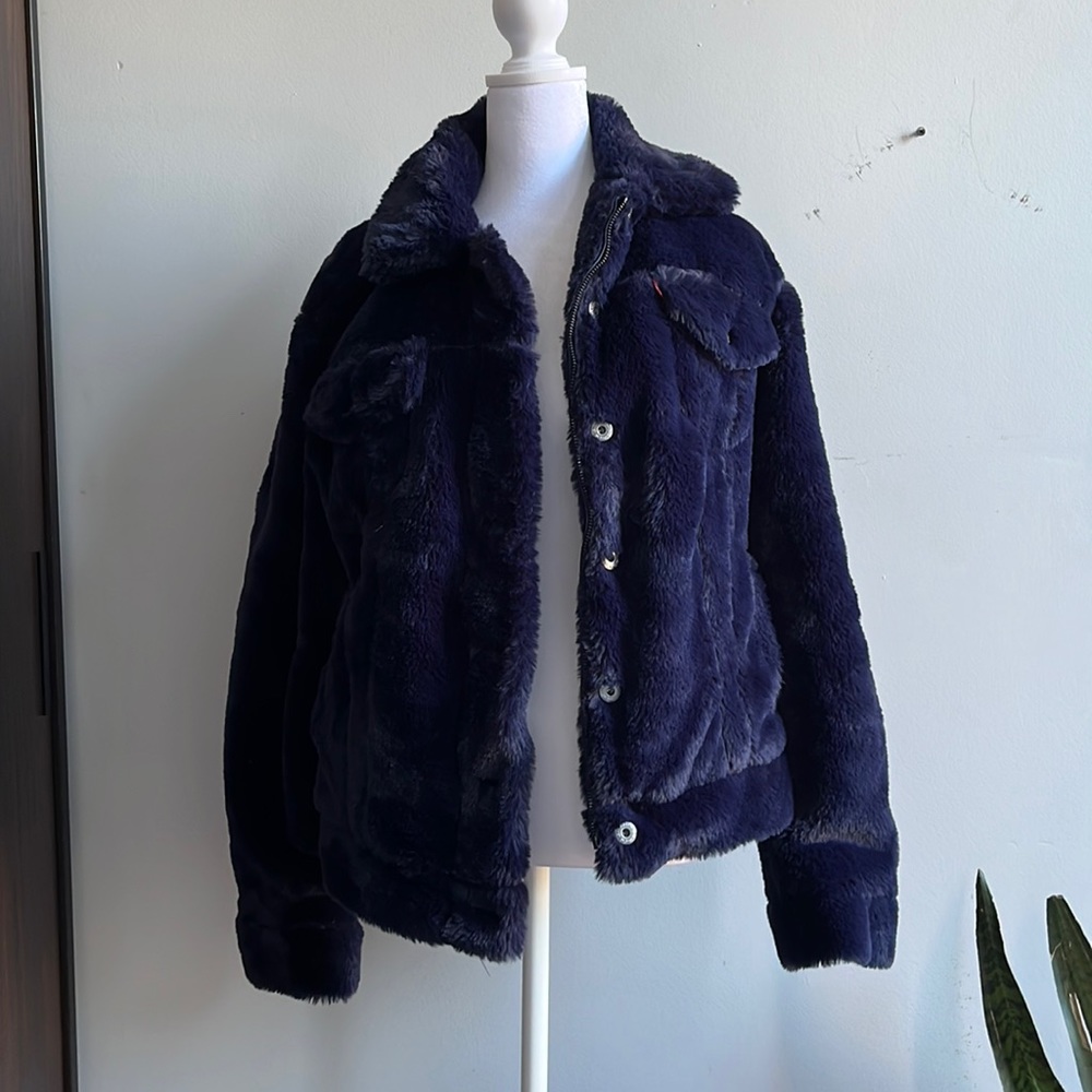 Levi faux fur jacket